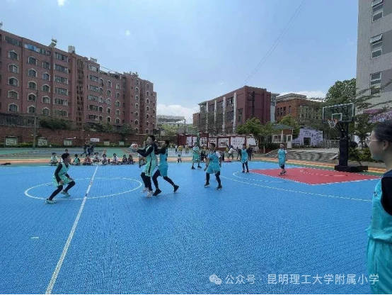 大学生篮球社团如何引入智能情感技术_1